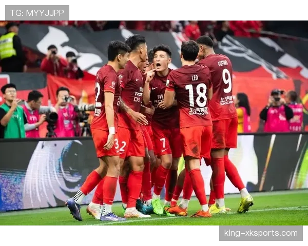 海港核心阵容状态稳定,联赛初期保持主场连胜势头 海港核心阵容状态稳定,联赛初期保持主场连胜势头